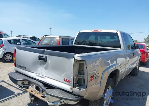 2005 GMC Sierra 1500 Slt из США, поврежденный, VIN 2GTEK19B351254260